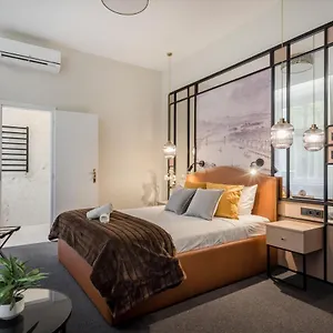 Ξενοδοχείο Astoria Boutique Suites- Location By Bqa