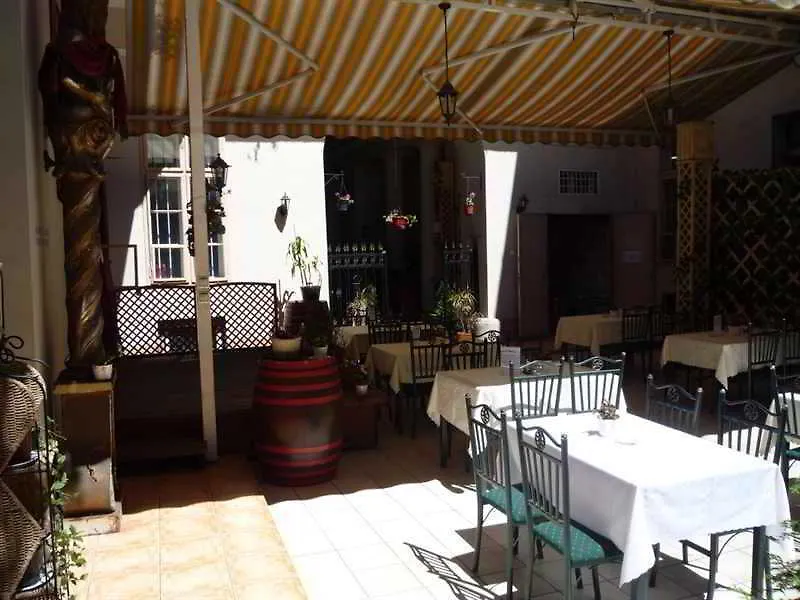 Fehar Pava Restaurant And Hostel Budapest 2*,  Hungary